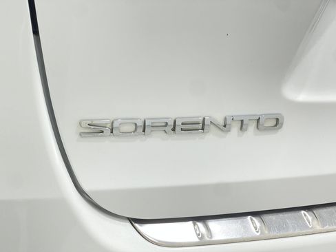 Used 2018 Kia Sorento SX AWD/4WD image 39