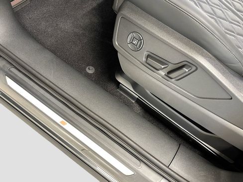 New 2026 Audi SQ5 Premium Plus AWD/4WD image 22