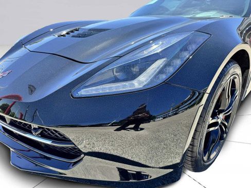 Used 2017 Chevrolet Corvette Stingray Coupe w/ 2LT Preferred Equipment Group image 12