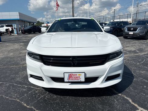 Used 2021 Dodge Charger SXT w/ Leather Interior Group RWD image 31
