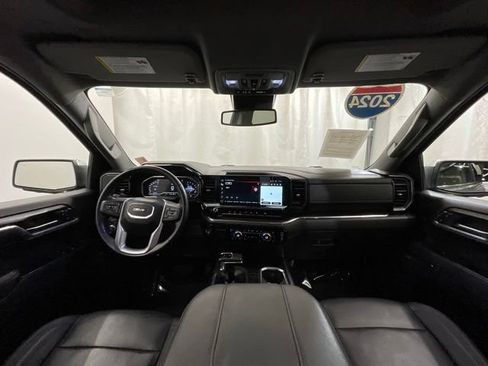 Used 2024 GMC Sierra 1500 SLT w/ SLT Premium Plus Package AWD/4WD image 16