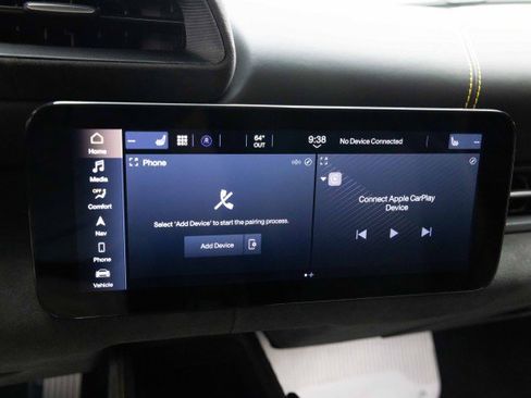 Used 2023 Maserati MC20 Coupe image 40