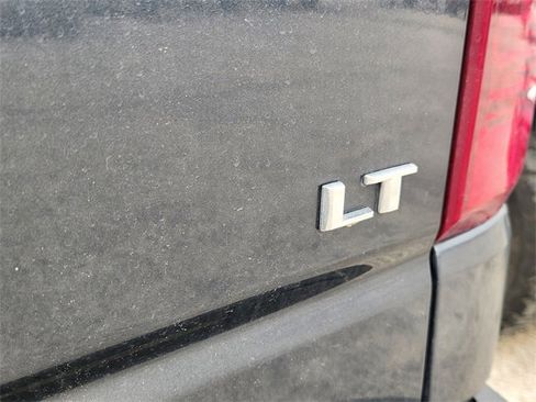 Used 2021 Chevrolet Silverado 1500 LT w/ Bed Protection Package image 8