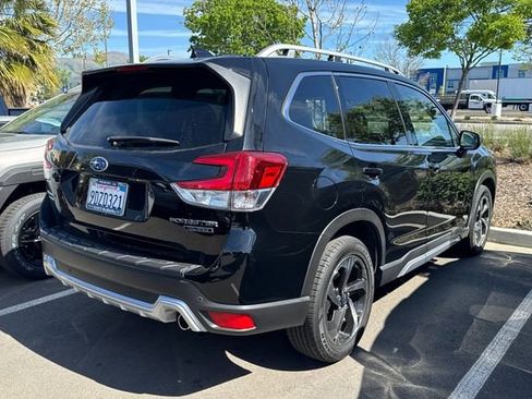 Used 2022 Subaru Forester Touring w/ Popular Package #3 image 5