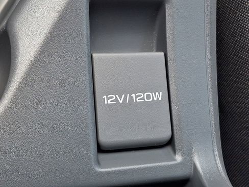 Used 2025 Subaru Crosstrek 2.0i Premium AWD/4WD image 24