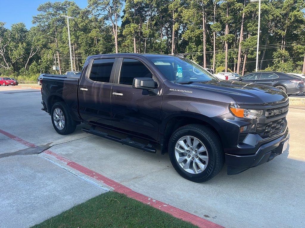 Used 2023 Chevrolet Silverado 1500 Custom RWD image 1