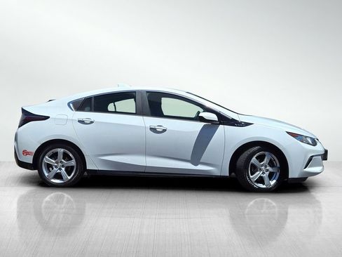 Used 2018 Chevrolet Volt LT w/ Comfort Package FWD image 4