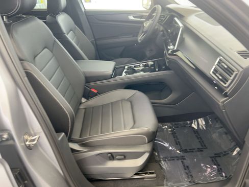 New 2026 Volkswagen Atlas Cross Sport SEL R-Line AWD/4WD image 31