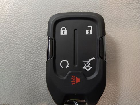 Used 2023 GMC Acadia SLT image 32