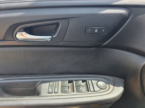 Used 2017 Chevrolet Traverse Premier AWD/4WD image 14
