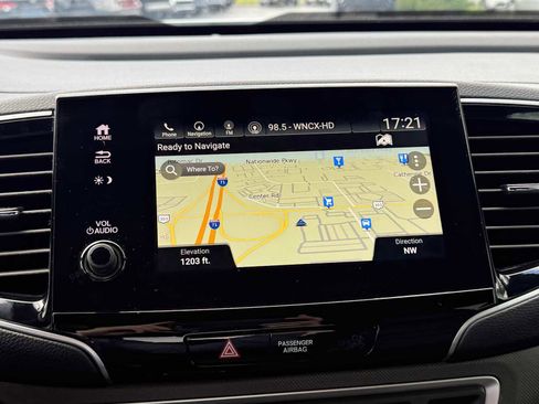 Used 2022 Honda Passport TrailSport image 27