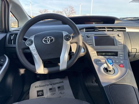Used 2012 Toyota Prius Prime Plug-In Hybrid image 11