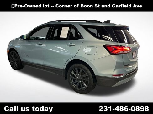 Used 2022 Chevrolet Equinox RS AWD/4WD image 3