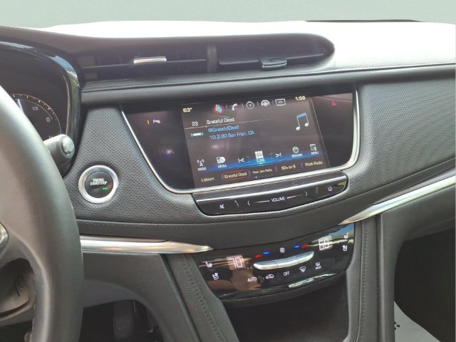 Used 2017 Cadillac XT5 Premium Luxury w/ LPO, Wheel Lock Package AWD/4WD image 25
