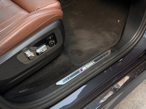 Used 2021 BMW X5 M50i w/ Executive Package AWD/4WD image 45