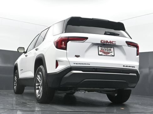 Used 2026 GMC Terrain Elevation FWD image 38