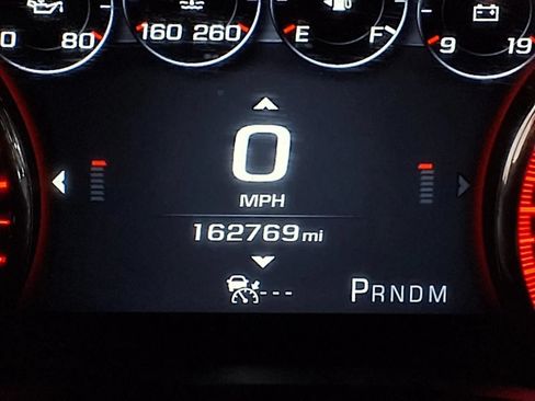 Used 2015 GMC Yukon XL Denali w/ Premium Package AWD/4WD image 25