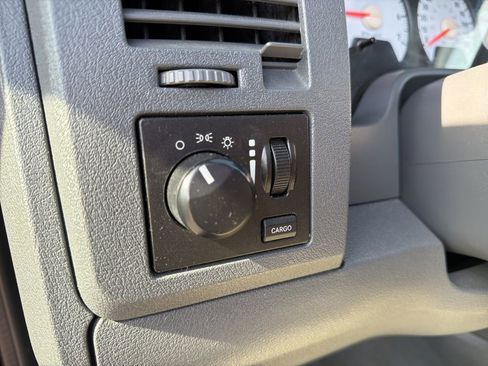 Used 2007 Dodge Ram 1500 Truck ST w/ SXT Group image 30