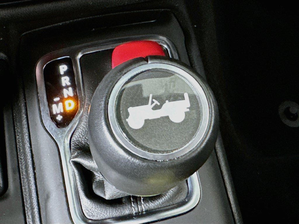Used 2024 Jeep Wrangler Unlimited Rubicon 4xe AWD/4WD image 21