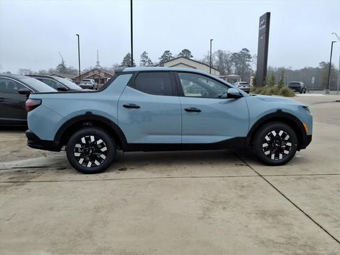 New 2026 Hyundai Santa Cruz SE FWD image 2