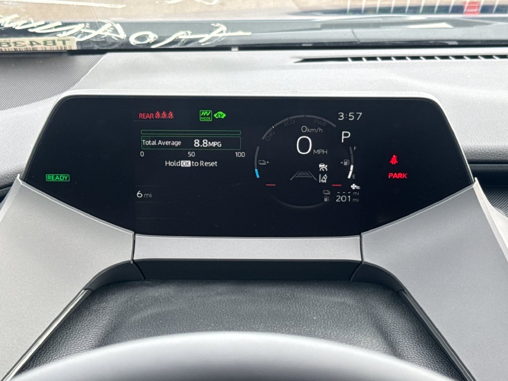 New 2027 Toyota Prius Plug-In Hybrid FWD image 16