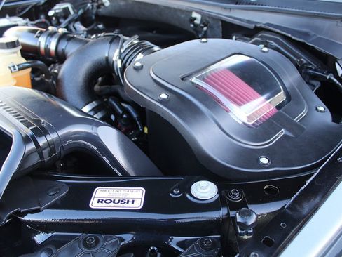 Used 2019 Ford F150 XLT w/ Equipment Group 302A Luxury image 36