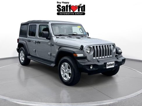 Used 2021 Jeep Wrangler Unlimited Sport AWD/4WD image 10