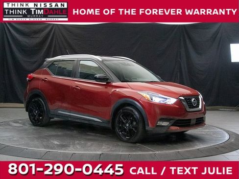 Used 2020 Nissan Kicks SR image 1
