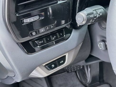 Used 2024 Lexus RX 350 Premium w/ Accessory Package AWD/4WD image 10