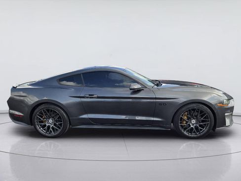 Used 2019 Ford Mustang GT w/ Black Accent Package RWD image 4