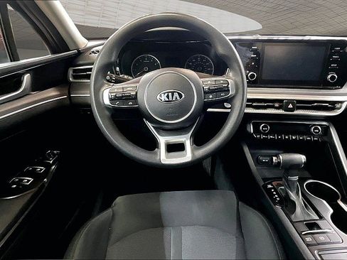 Used 2021 Kia K5 LXS FWD image 5