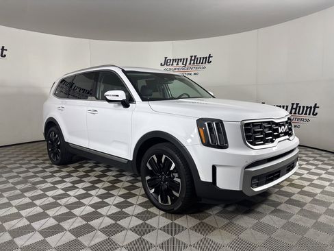 Used 2023 Kia Telluride SX FWD image 3