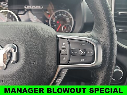 New 2026 RAM 1500 Express AWD/4WD image 23