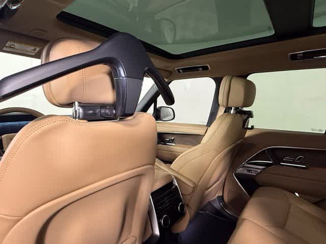 New 2026 Land Rover Range Rover SE AWD/4WD image 24