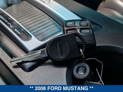 Used 2008 Ford Mustang GT Premium RWD image 27