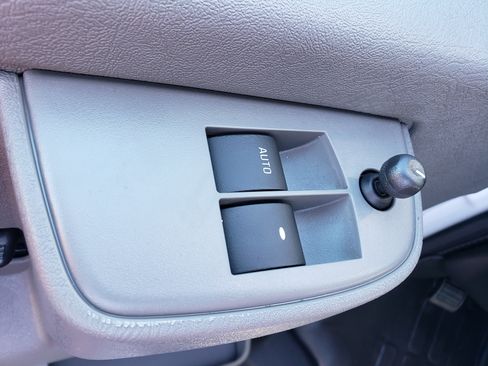 New 2025 Chevrolet Express 2500 Full-size Cargo Van w/ Driver Convenience Package image 15