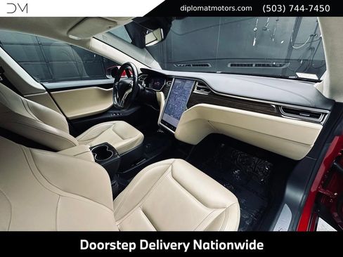 Used 2016 Tesla Model S 70D AWD/4WD image 18
