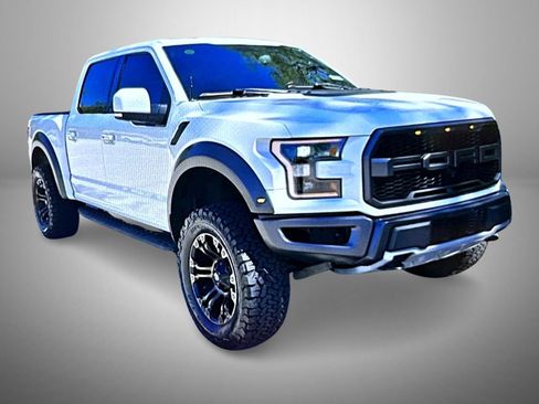 Used 2020 Ford F150 Raptor w/ Equipment Group 802A Luxury AWD/4WD image 3