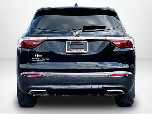 Used 2023 Buick Enclave Essence AWD/4WD image 4