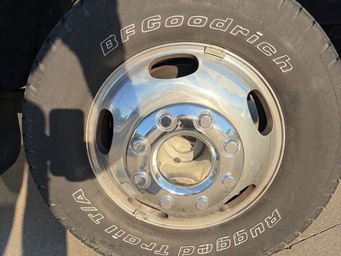 Used 2011 Ford F350 Lariat w/ Lariat Ultimate Pkg AWD/4WD image 16