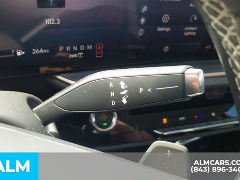 Used 2024 Buick Envision Sport Touring AWD/4WD image 12
