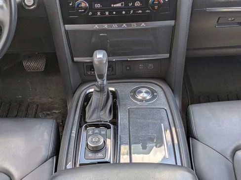 Used 2022 Nissan Armada SV w/ SV Appearance Package RWD image 20