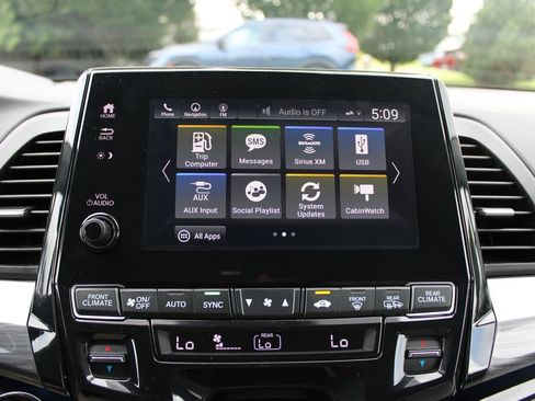 Used 2023 Honda Odyssey Elite image 30