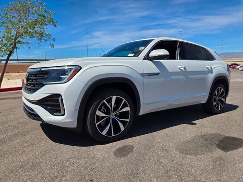 New 2026 Volkswagen Atlas Cross Sport SEL Premium R-Line AWD/4WD image 2