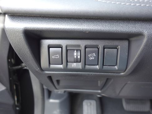 Used 2020 Subaru Outback Touring XT image 12