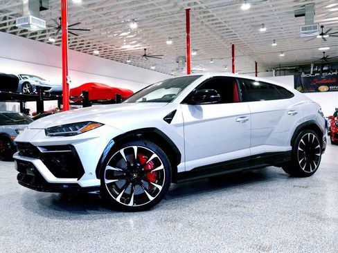 Used 2022 Lamborghini Urus AWD/4WD image 4