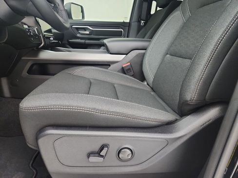 New 2026 RAM 1500 4x4 Crew Cab image 20