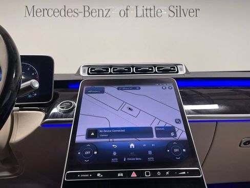 Used 2024 Mercedes-Benz S 580 4MATIC Sedan image 33