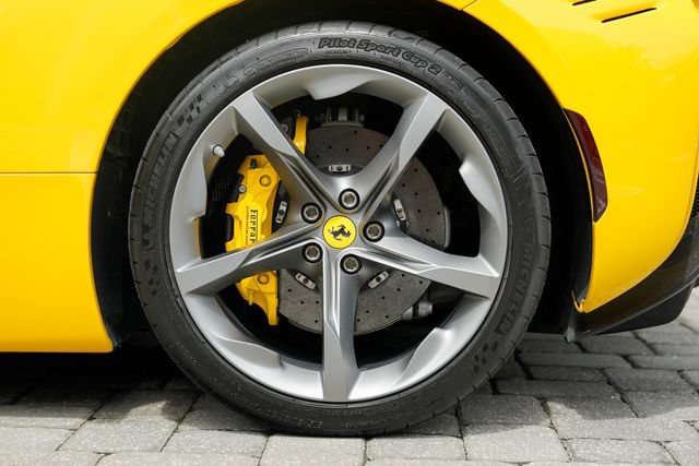 Used 2021 Ferrari SF90 Stradale AWD/4WD image 17