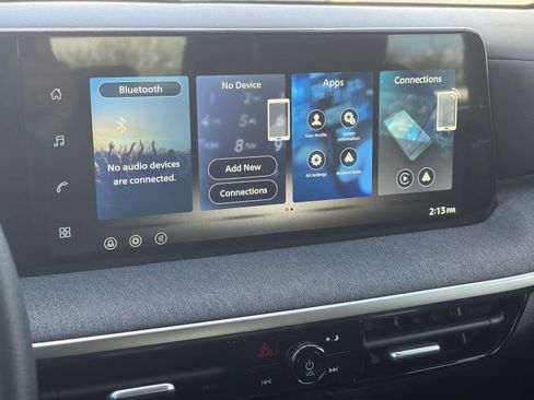 New 2026 Nissan Kicks S image 23